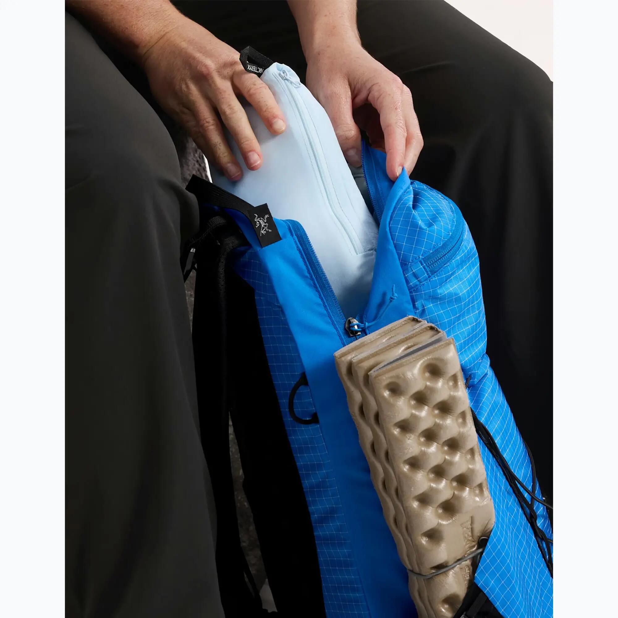 Casaco corta-vento feminino Arcteryx Atom SL Hoody 7/7