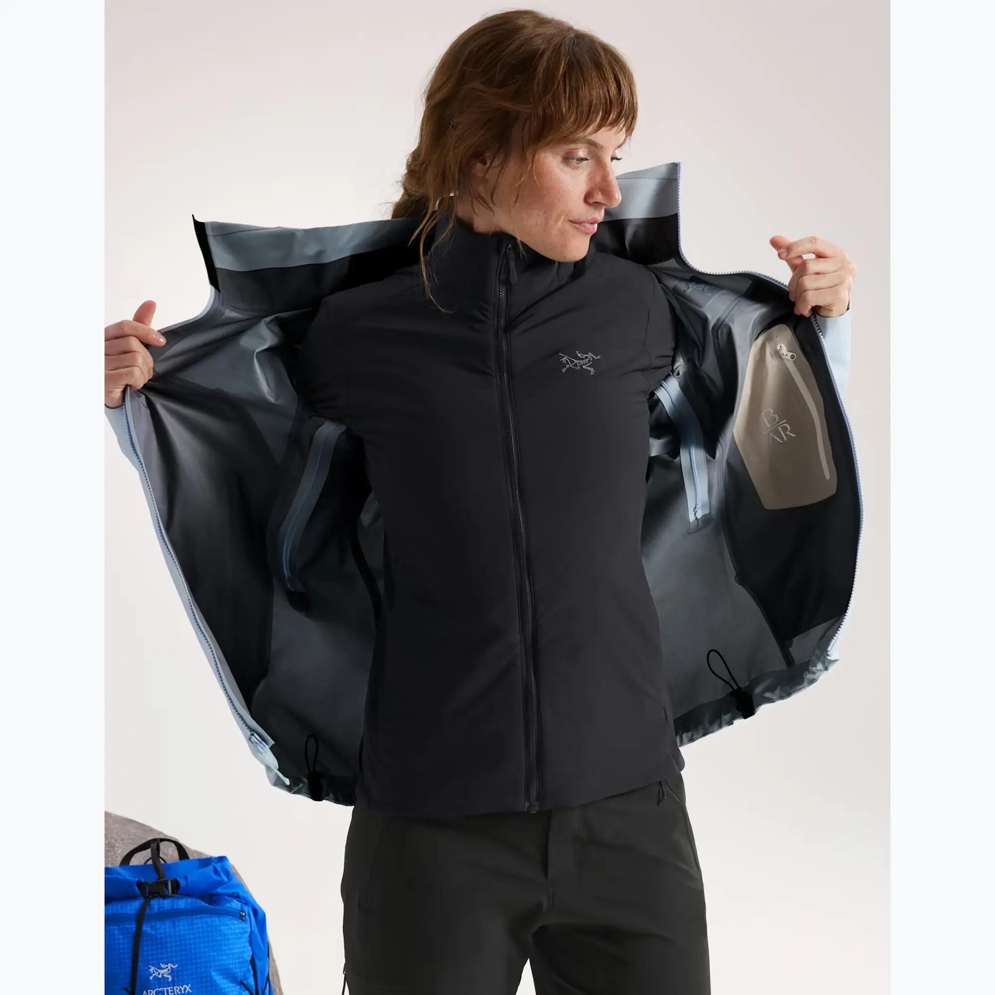 Giacca antipioggia da donna Arcteryx Beta AR 6/7