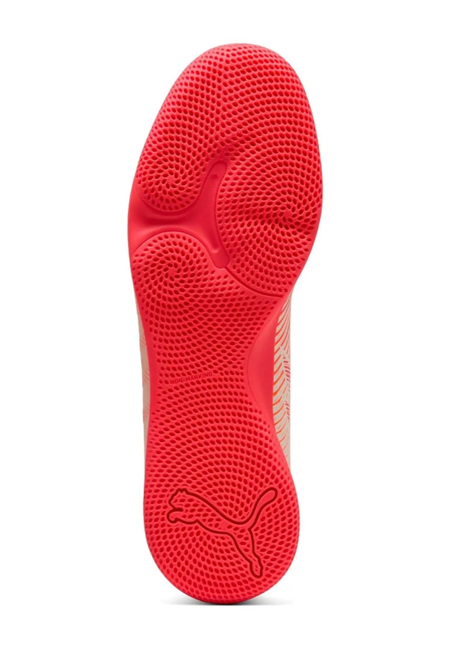 Buty piłkarskie Puma Ultra 9 Play IC 2/6