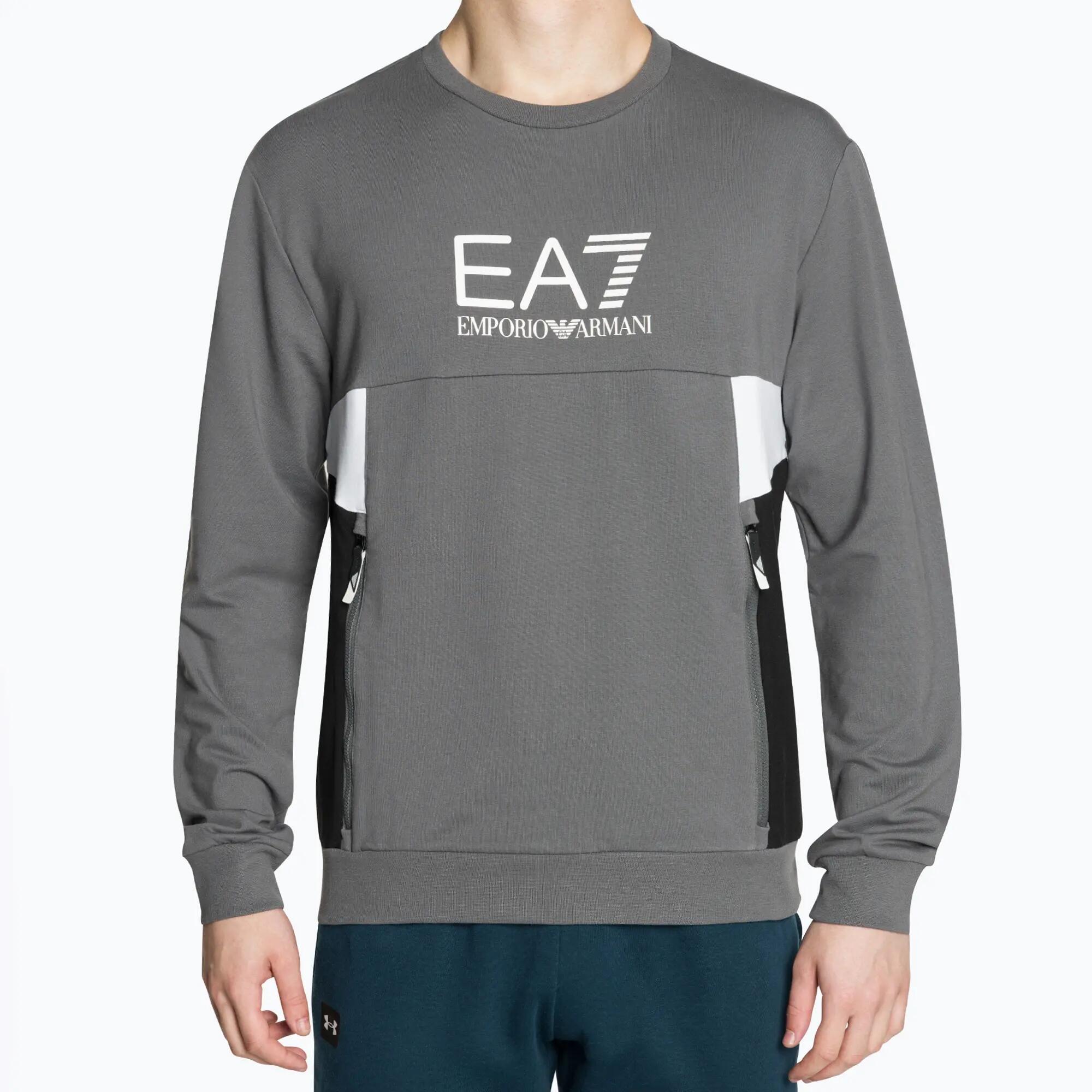 EA7 EMPORIO ARMANI picture