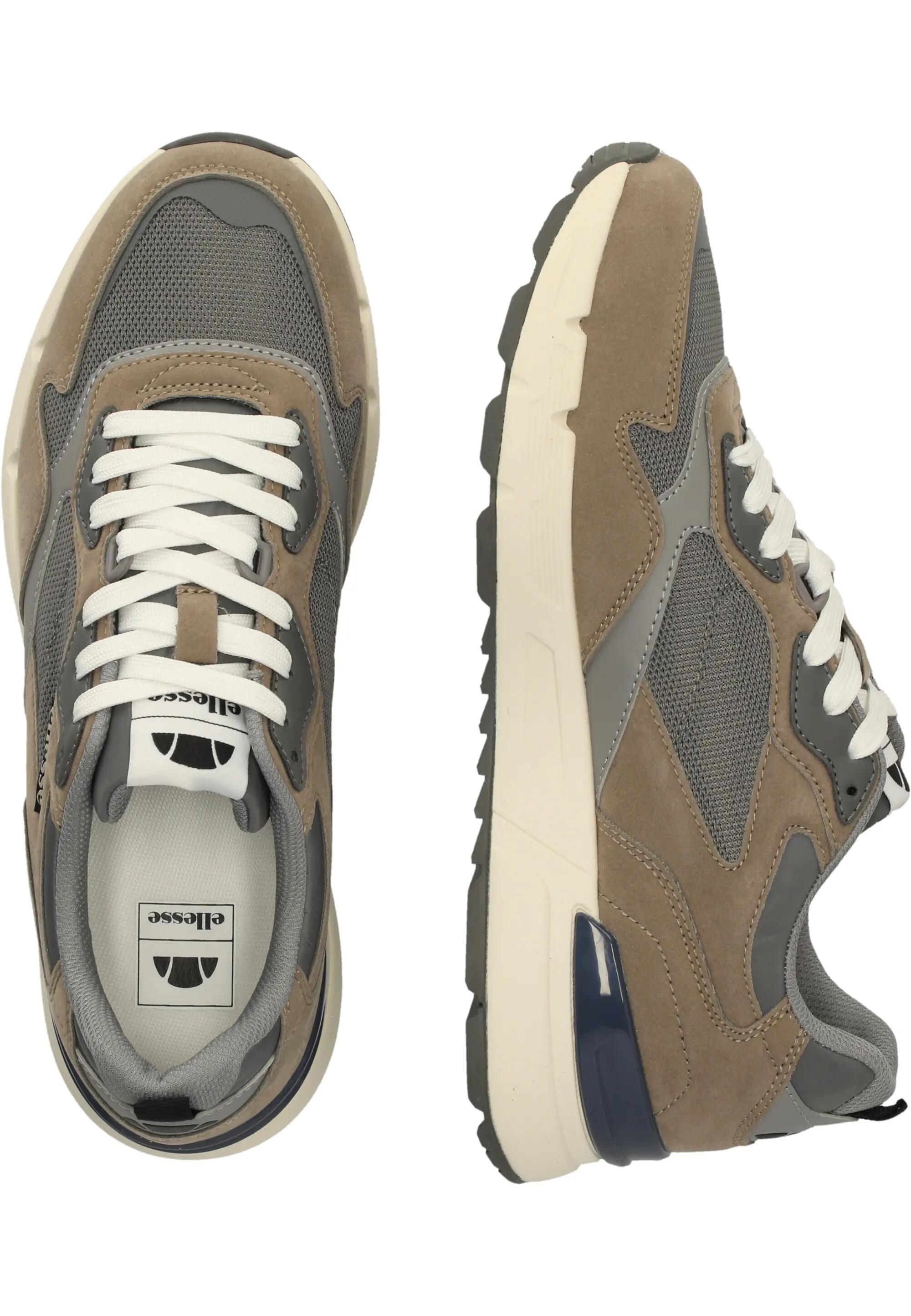 sneaker Chad 6/8