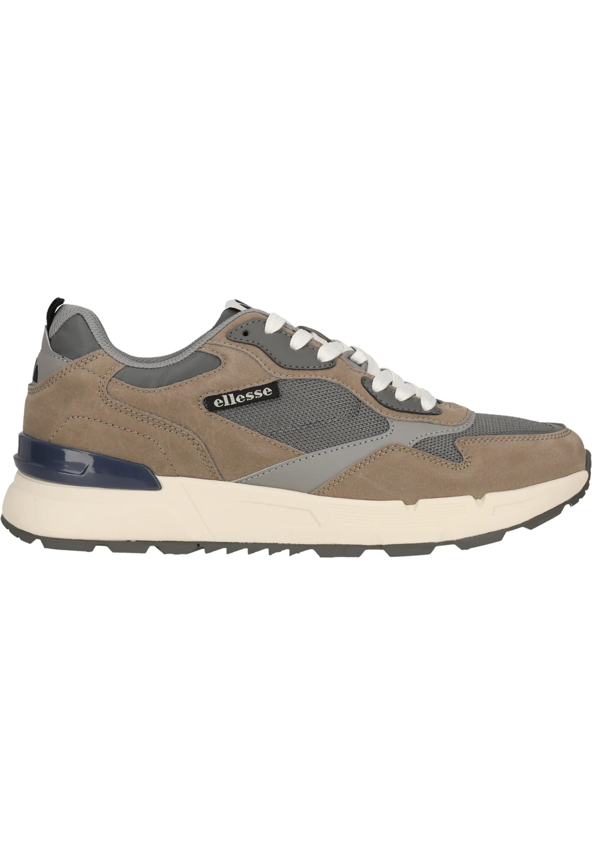 sneaker Chad 3/8