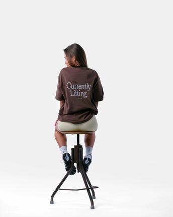 Oversized katoenen fitness T-shirt dames – Currently Lifting – Bruin