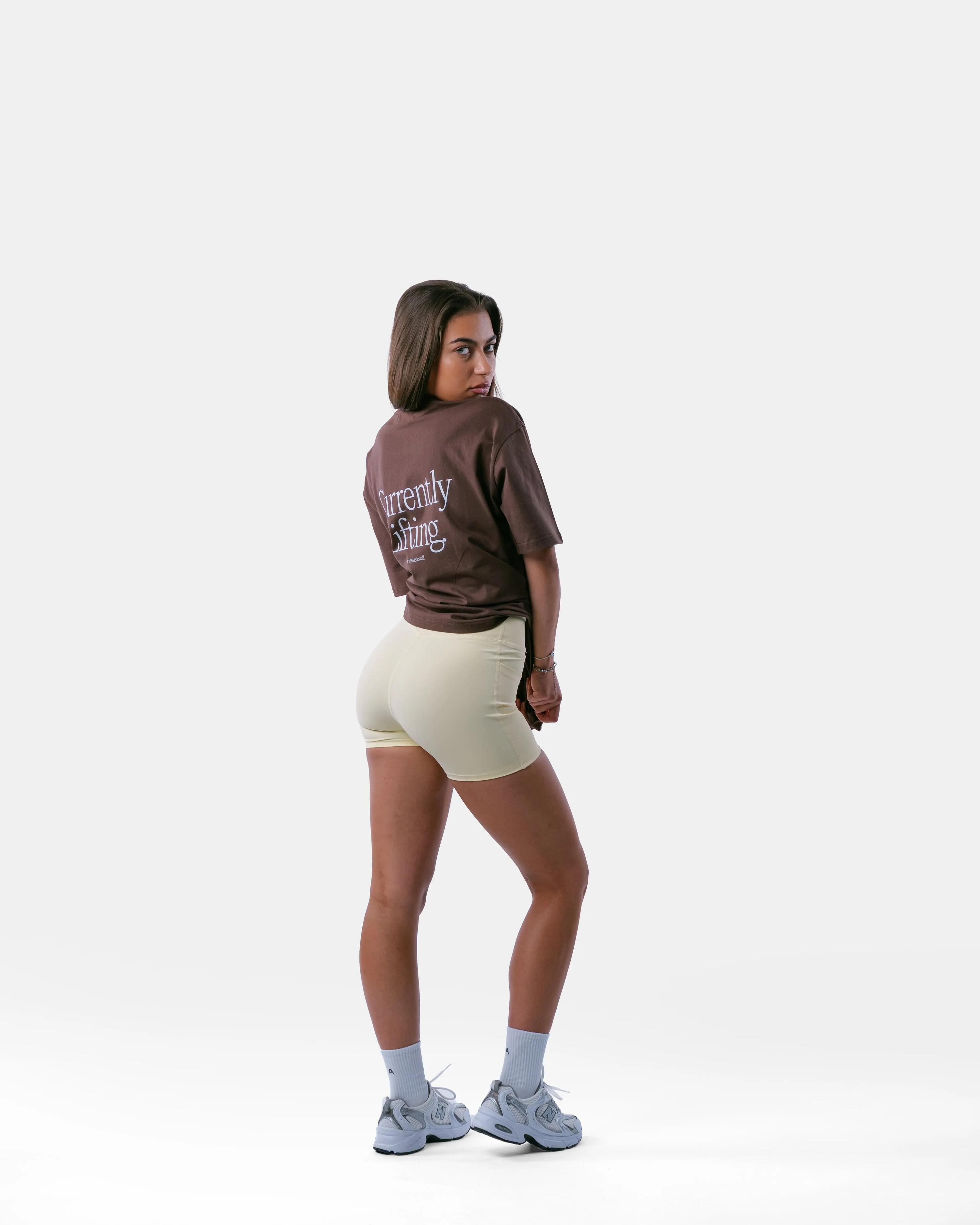 Oversized katoenen fitness T-shirt dames – Currently Lifting – Bruin 4/5
