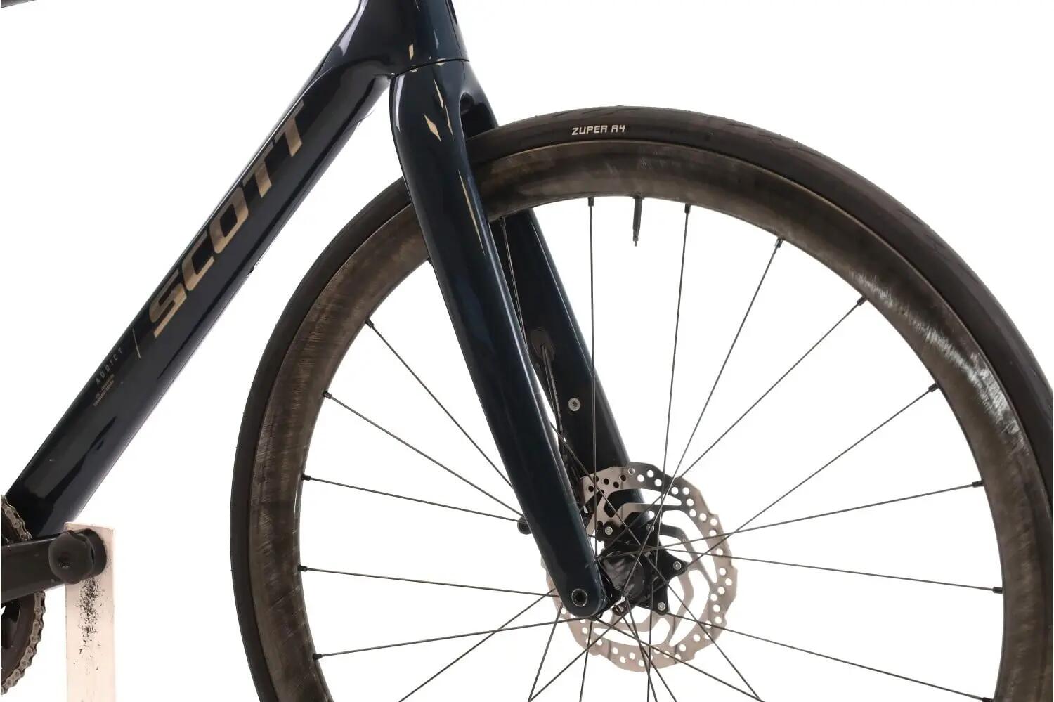Tweedehands racefiets ·  Addict 20 Di2 12V · Zeer goede toestand 5/8
