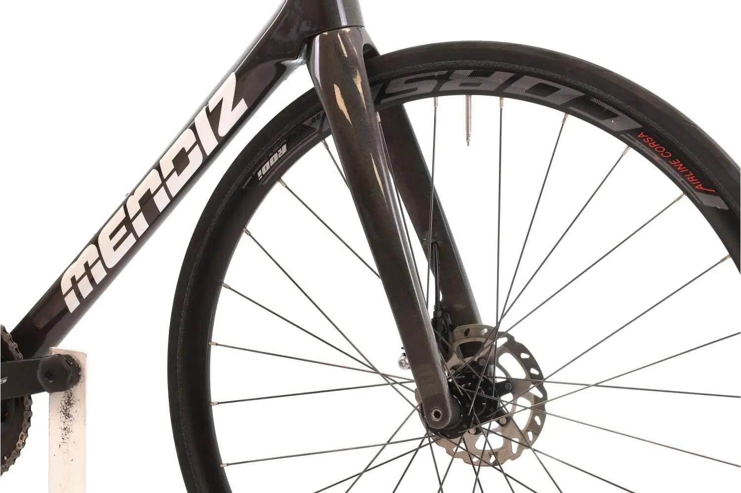 Segunda Vida · Bicicleta estrada ·  F8 Disc · Muito bom estado 5/8