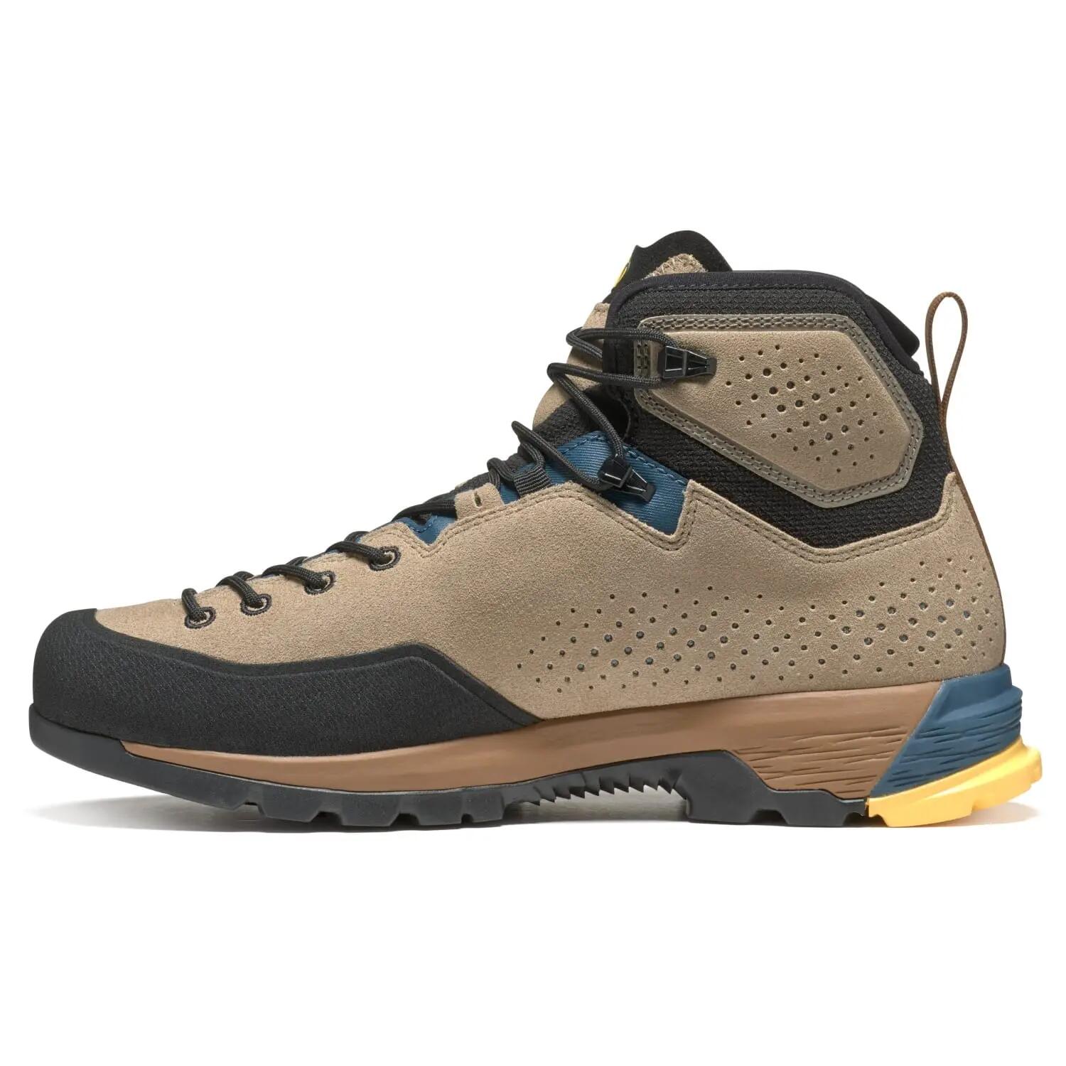 TECNICA Botas de montaña y trekking  de hombre  SULFUR MID Gore Tex 4/7