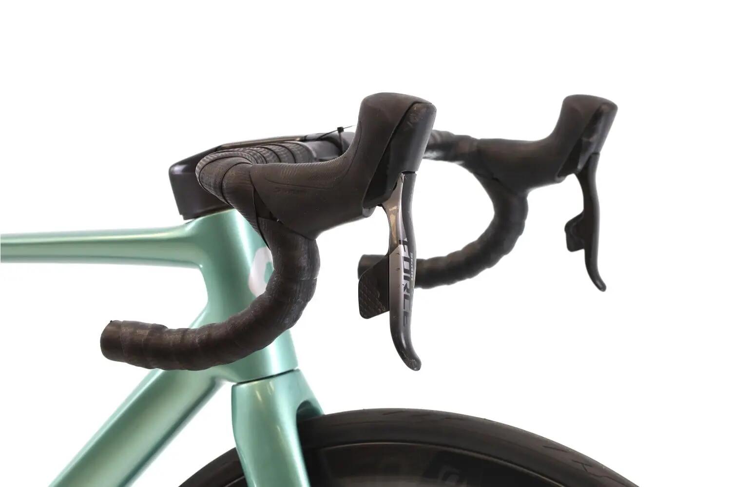 Tweedehands racefiets ·  Addict RC 20 AXS 12V · Goede toestand 6/8