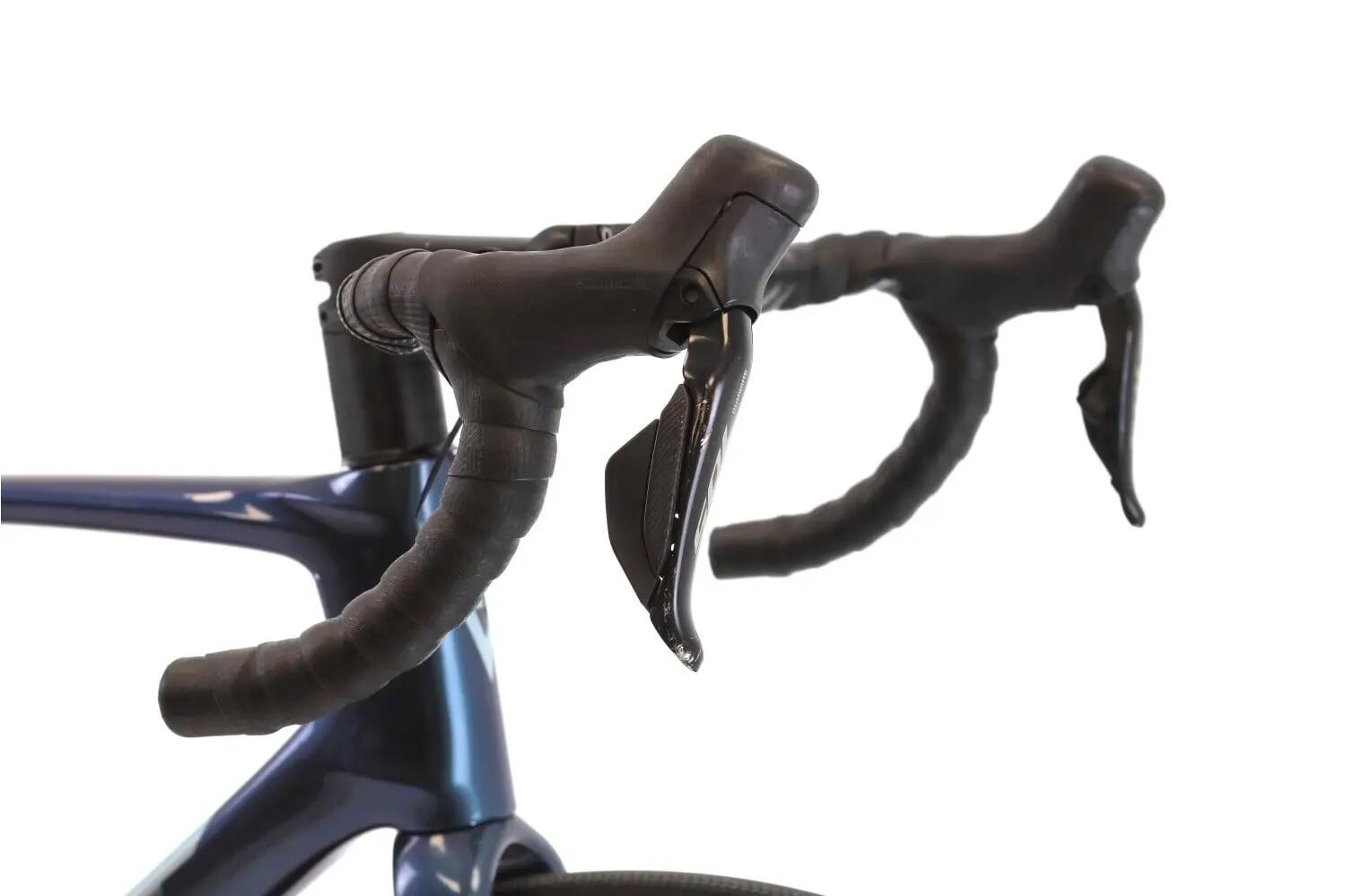 Bici strada ricondizionata ·  Defy Advanced 0 Di2 12V · Ottimo stato 6/8