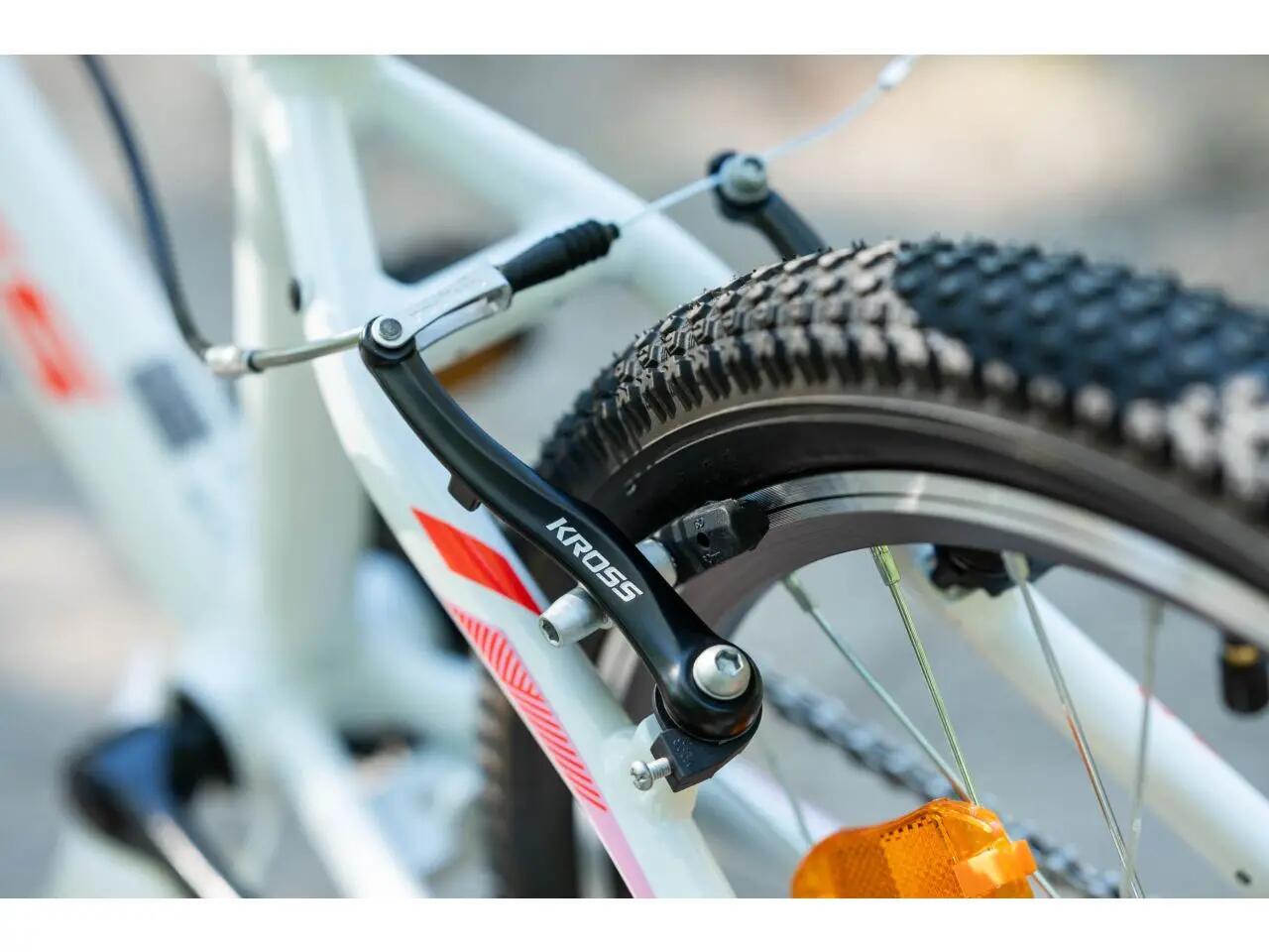 Rower dziecięcy Kross Lea Mini 2.0 20" 6 biegów biały czerwony różowy 6/7