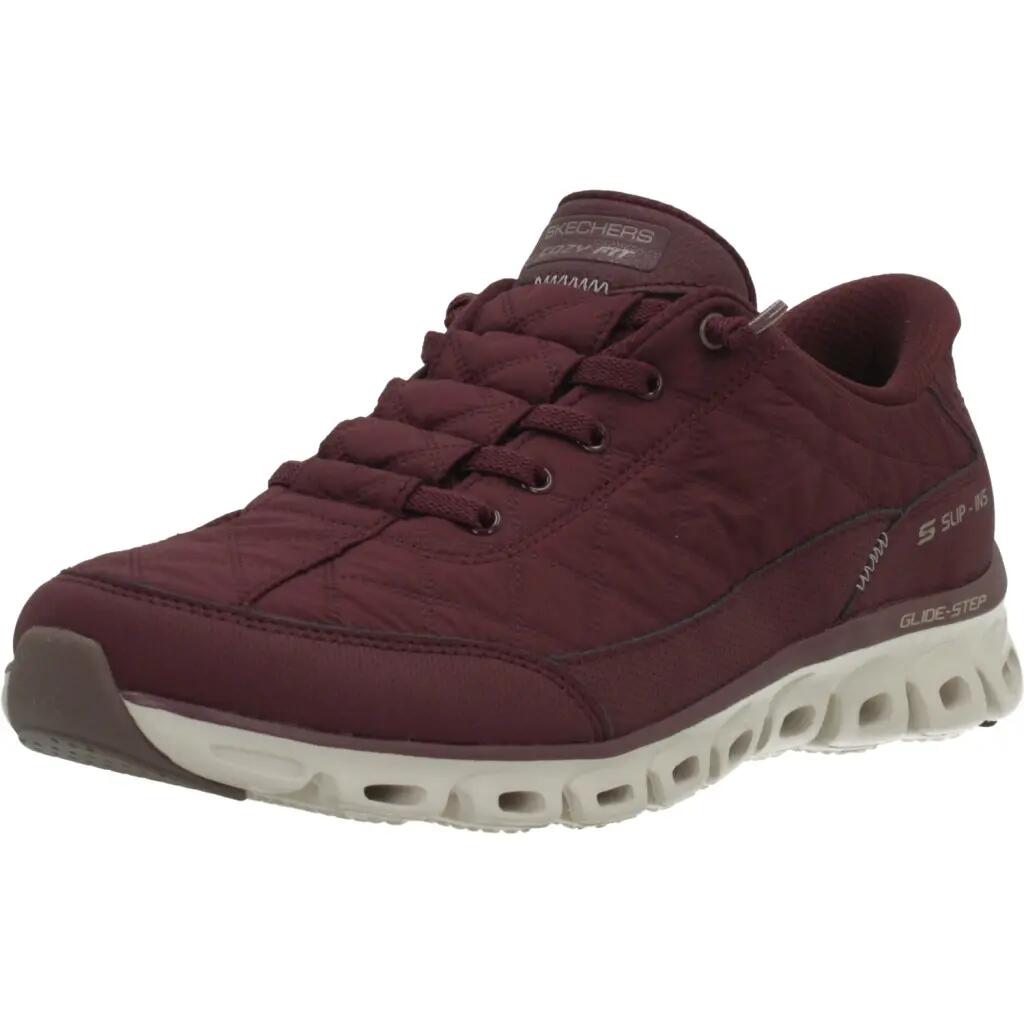 SKECHERS picture