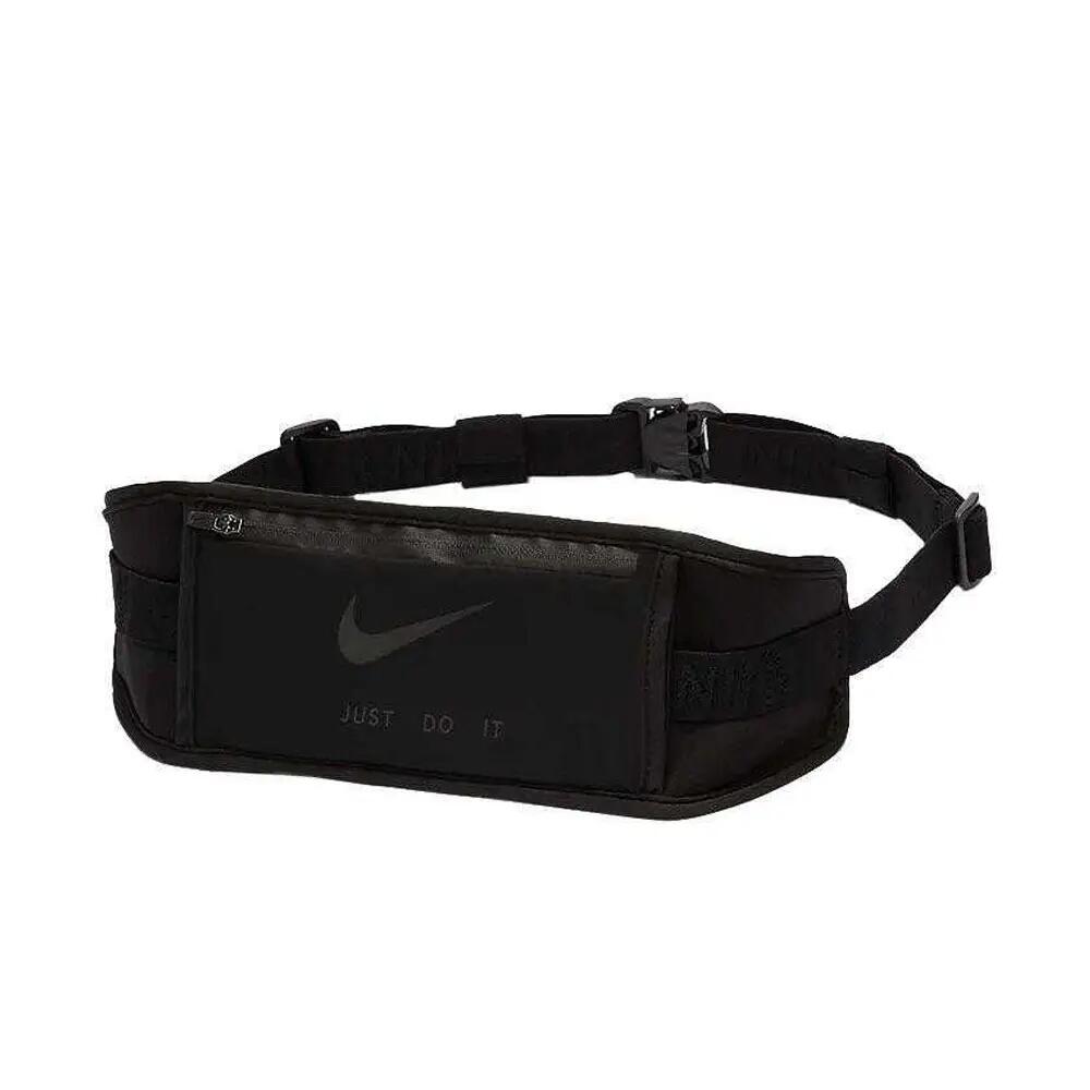 NIKE Ledvinka Race Day