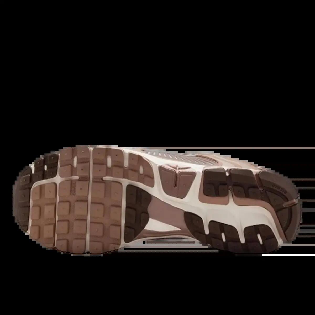 Zapatillas  Zoom Vomero 5 Dusted Clay 3/7