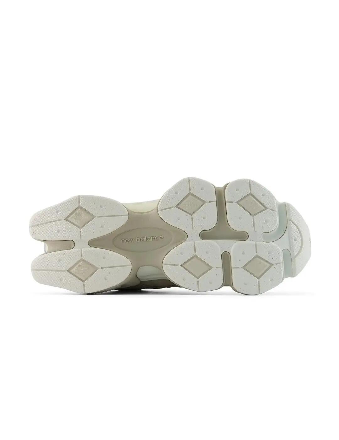 Turnschuhe für Damen New Balance Beige. 6/6