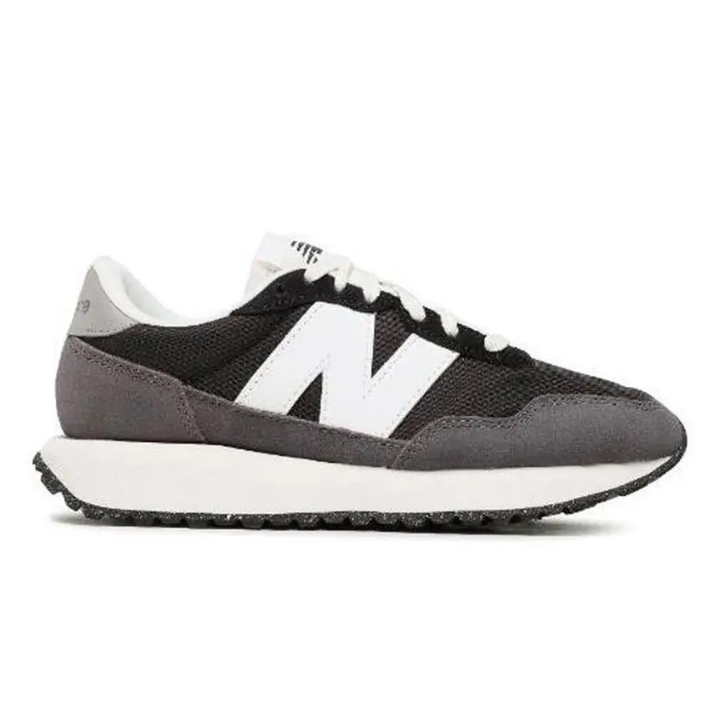NEW BALANCE picture