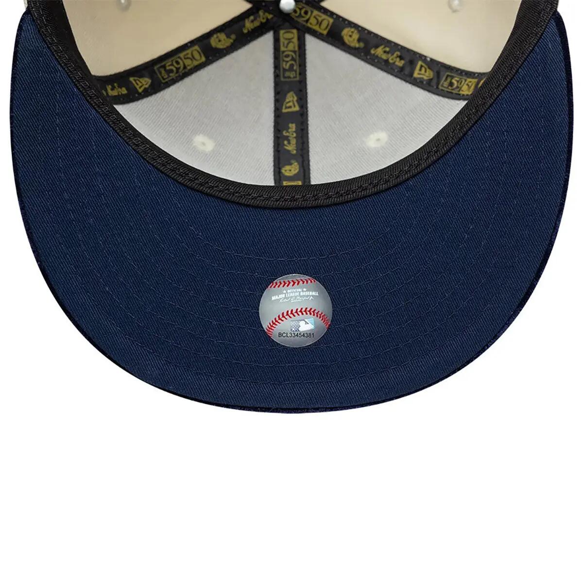 New Era 59FIFTY Cap MLB New York Yankees Paisley hellbeige /dunkelblau 3/8