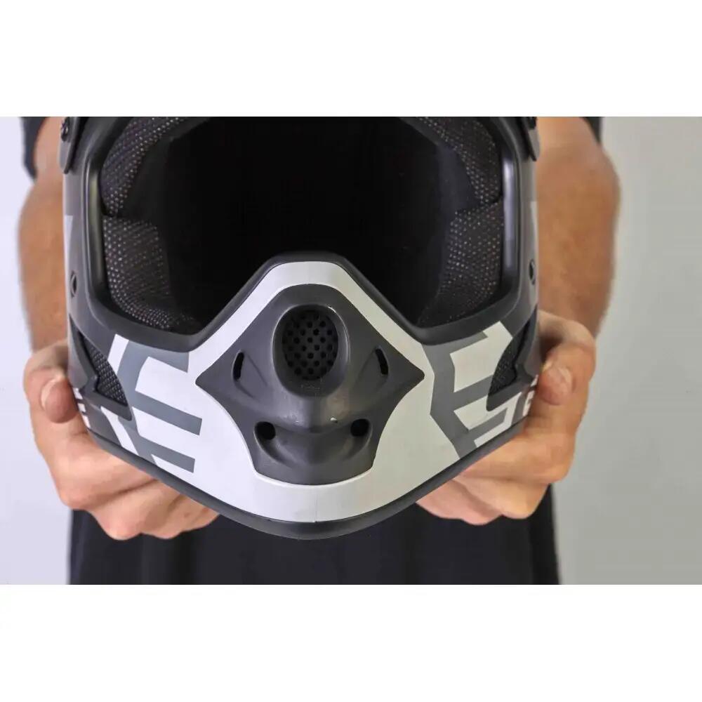 Helm Evolve Storm - Mat Zwart 5/7