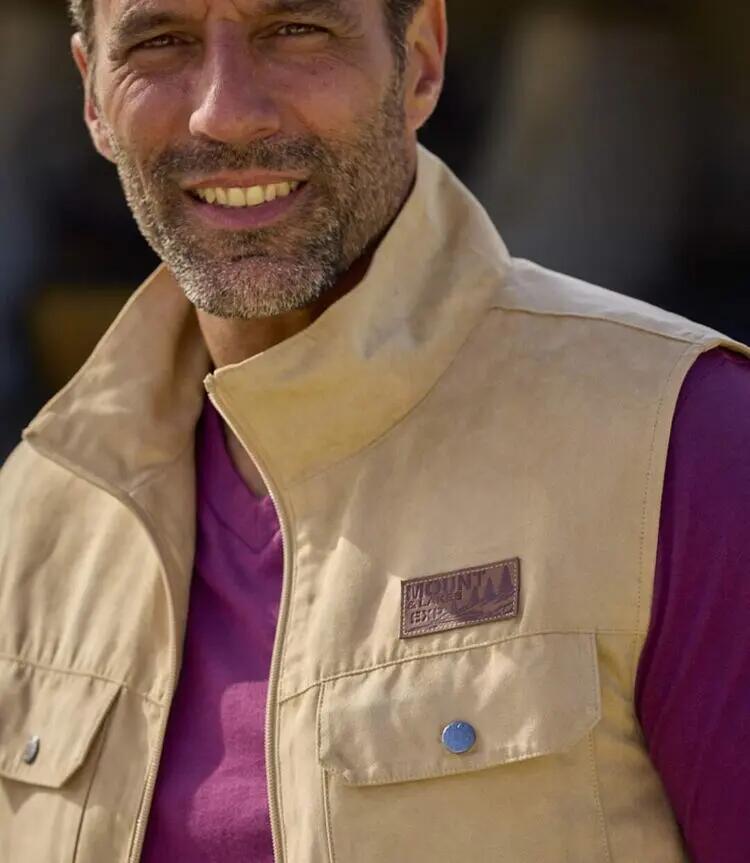 Le Gilet Sans Manches Multipoche en Suédine 2/5