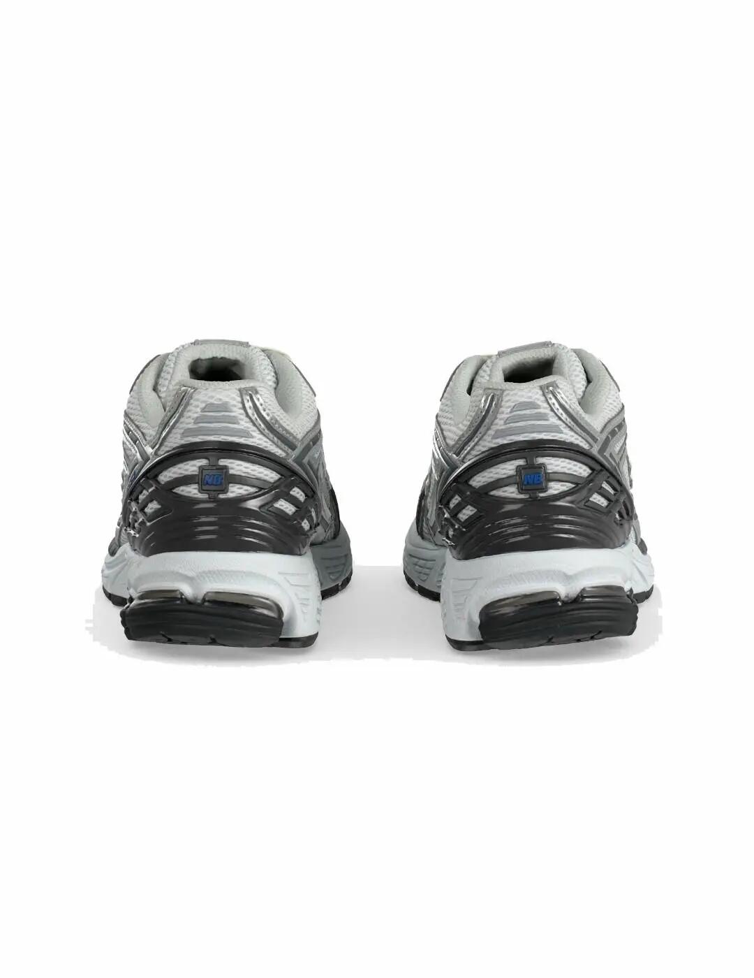 Scarpe da uomo New Balance grigie. 5/6