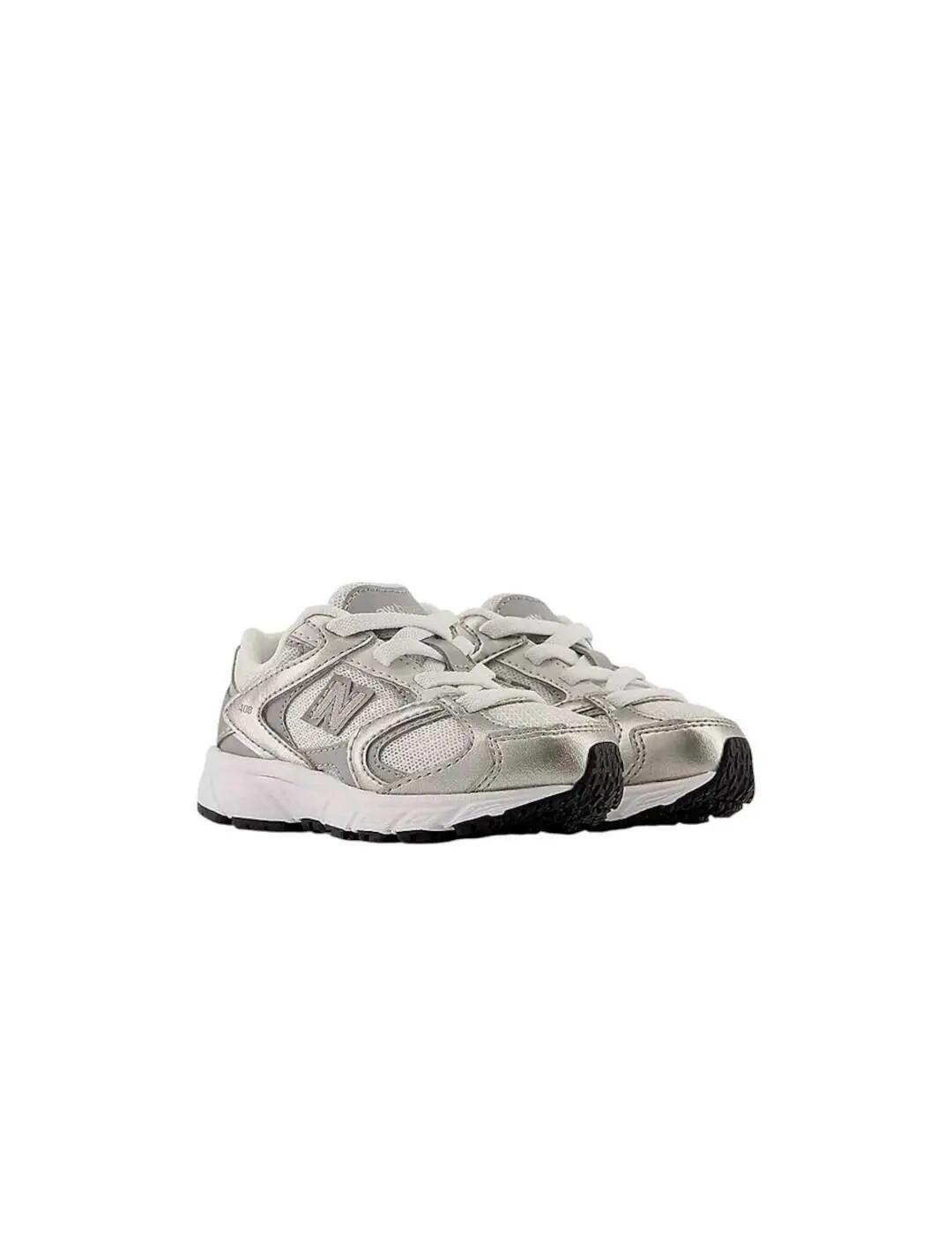 Scarpe da bambino New Balance bianche. 2/4