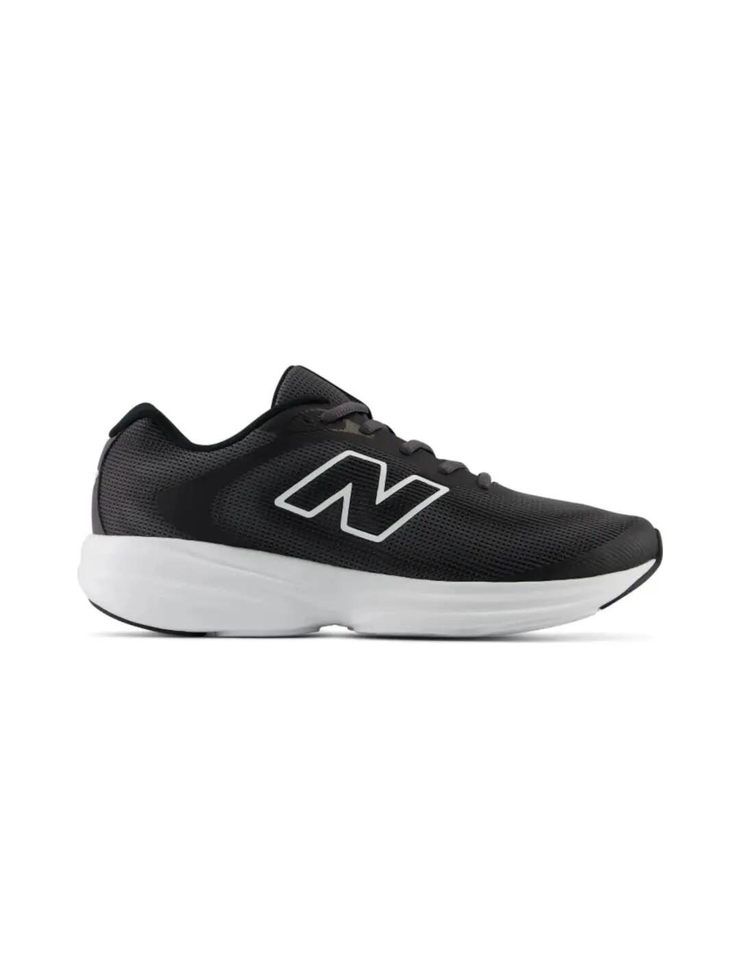 NEW BALANCE picture