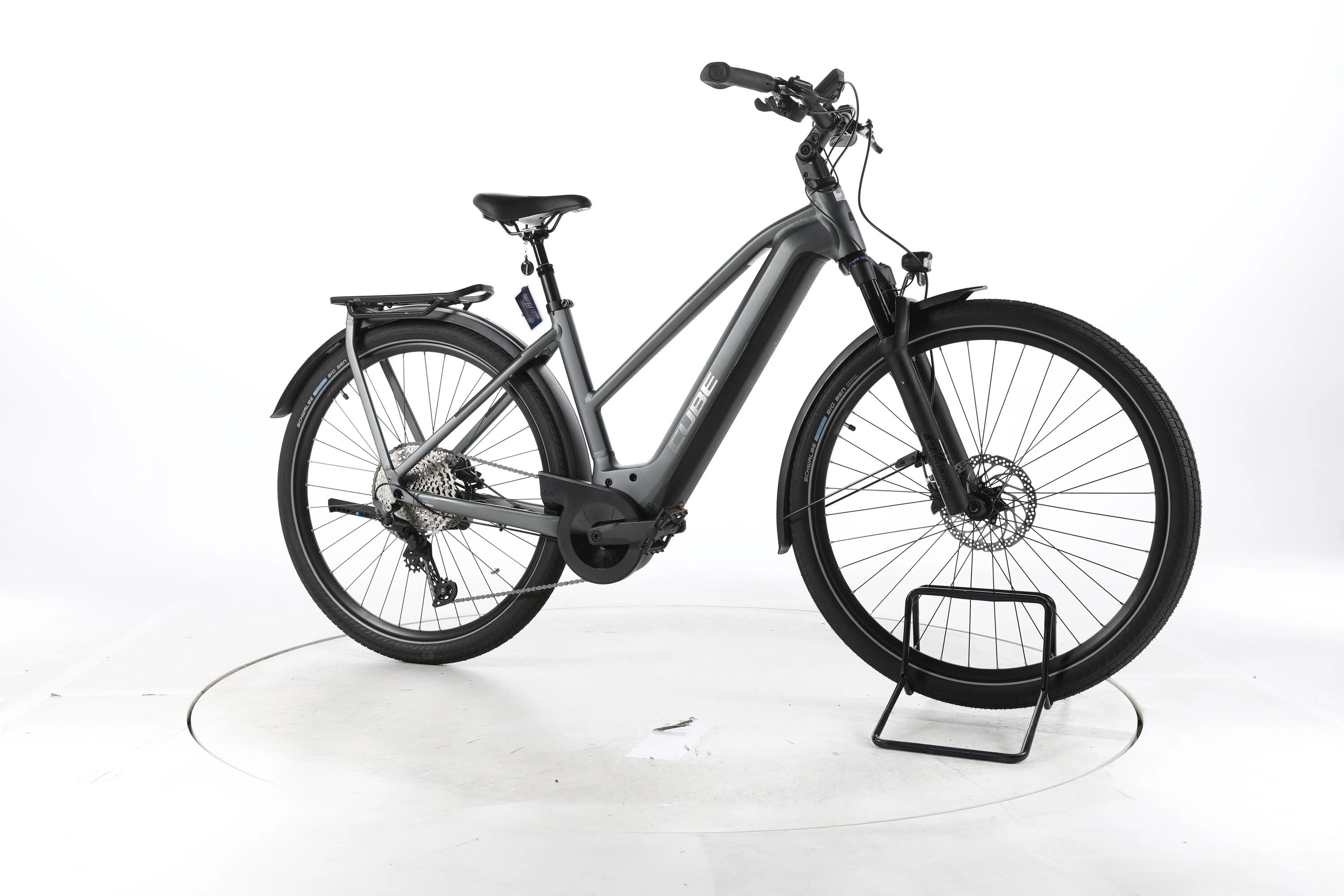 Segunda vida - Cube Kathmandu Hybrid Pro Trekking E-Bike - Em muito bom estado. 2/7