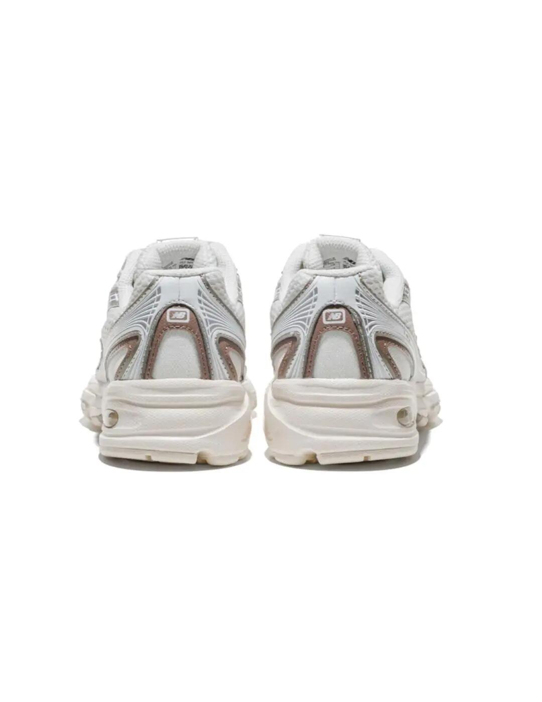 Damenschuhe New Balance Braun. 4/6
