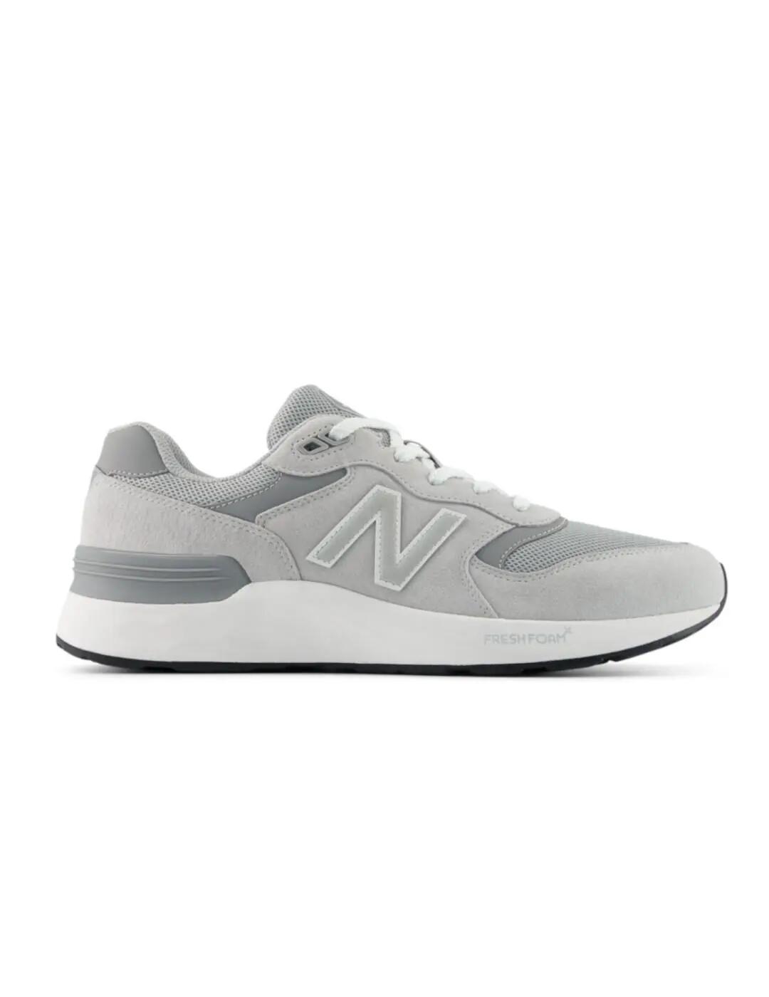 NEW BALANCE picture