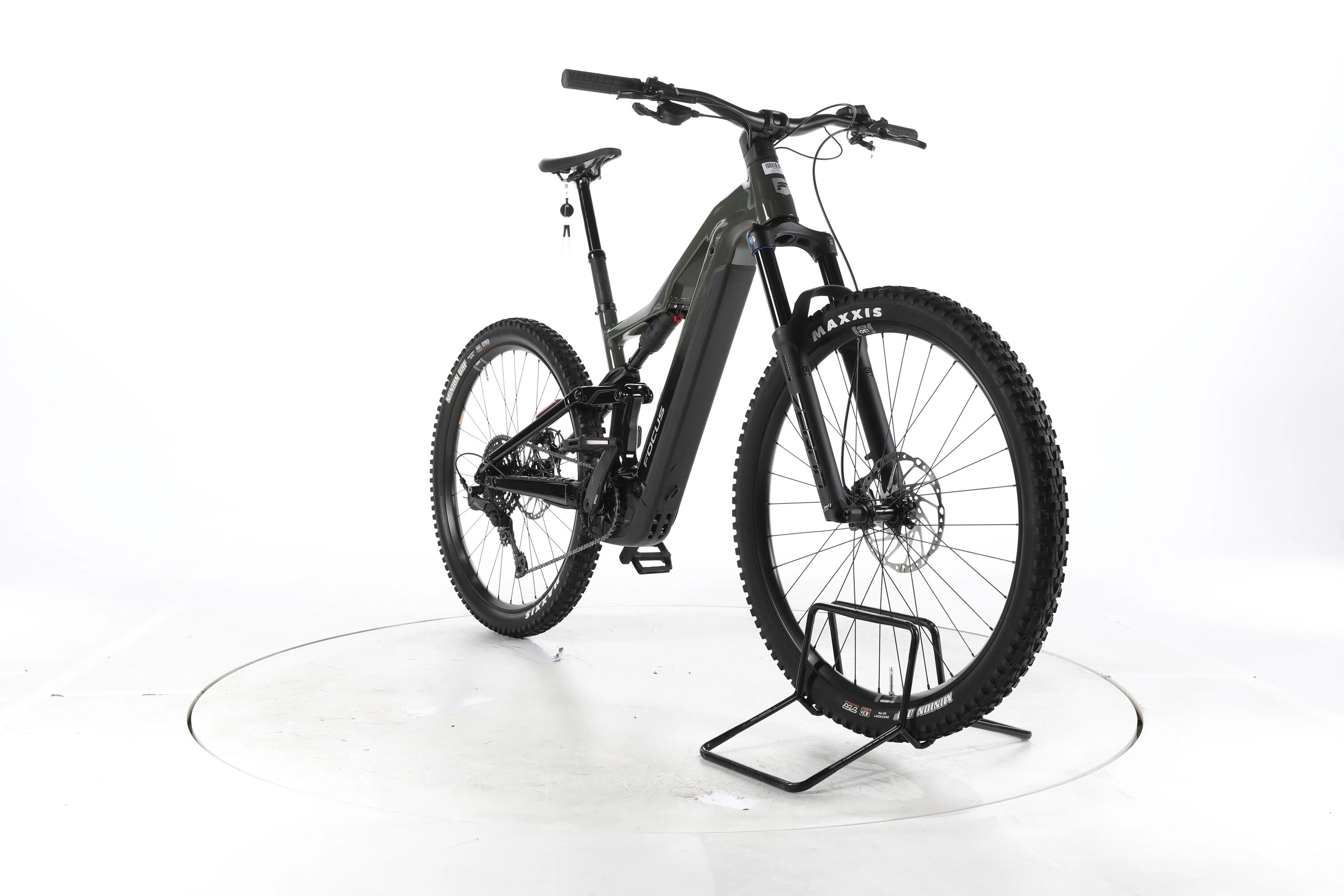 Segunda vida - Focus THRON² 6.7 E-Bike Fully 2025 - Em muito bom estado. 3/7