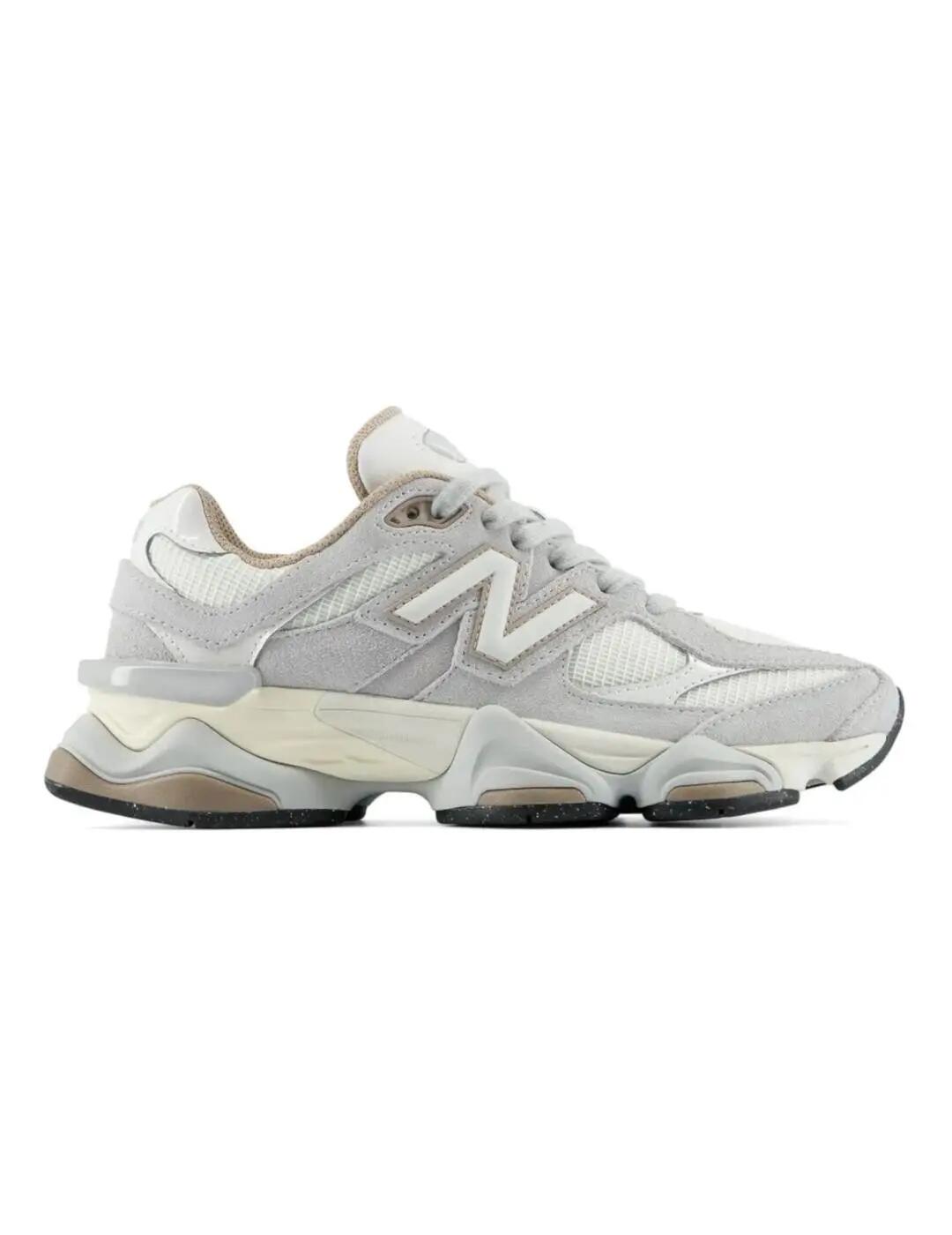 NEW BALANCE picture