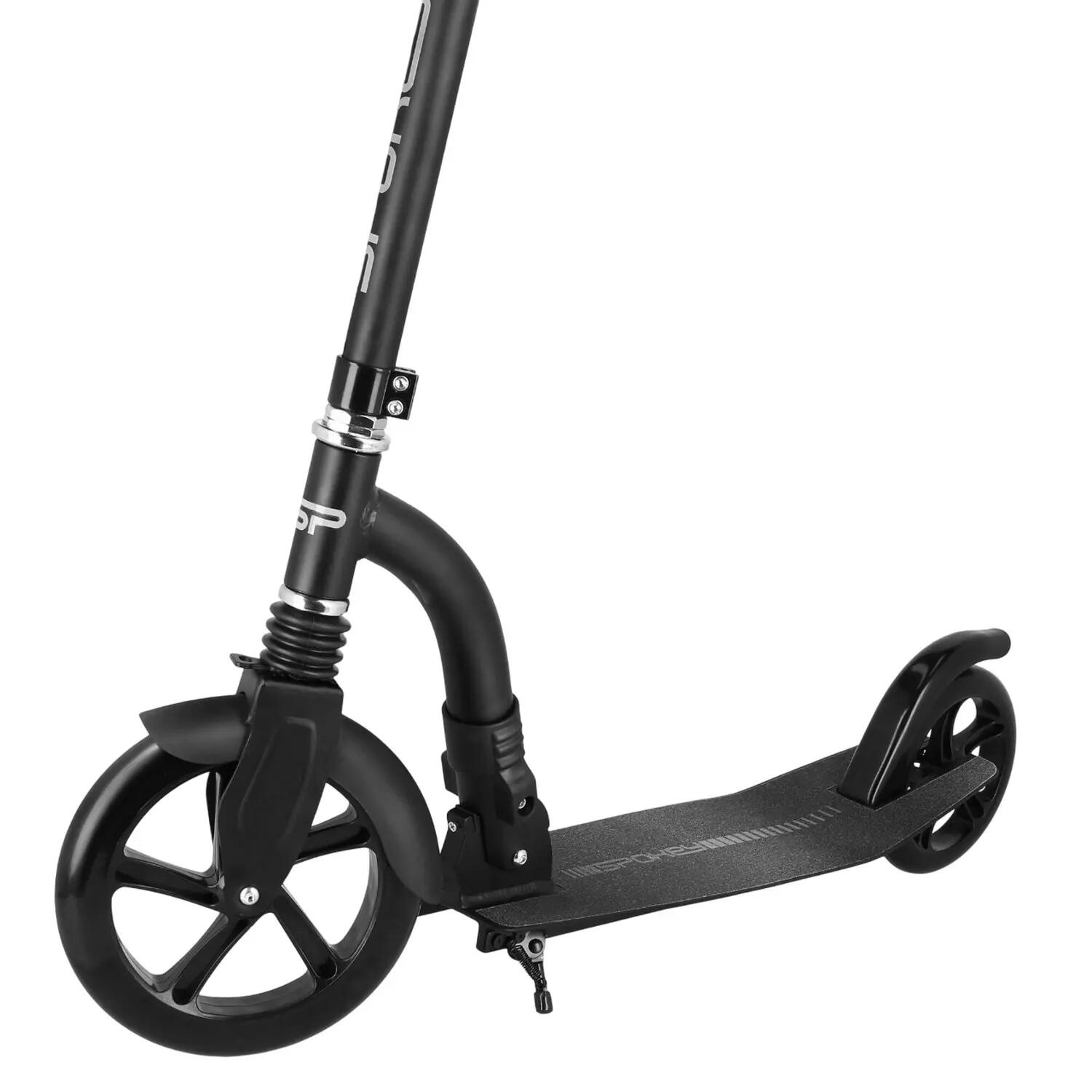 Agent Scooter 2/6