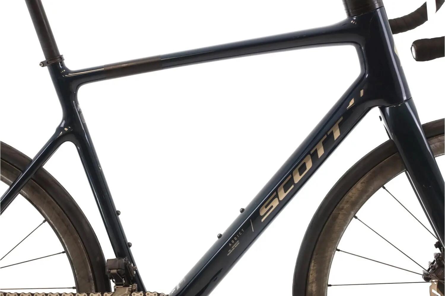 Segunda Vida · Bicicleta estrada ·  Addict 20 Di2 12V · Muito bom estado 2/8