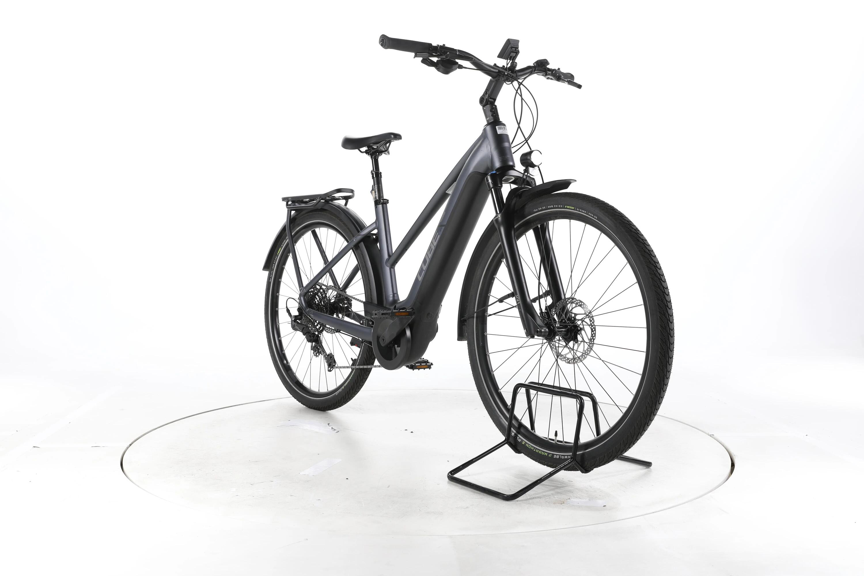 Segunda vida - Cube Touring Hybrid Pro Trekking E-Bike  - Em muito bom estado. 3/7