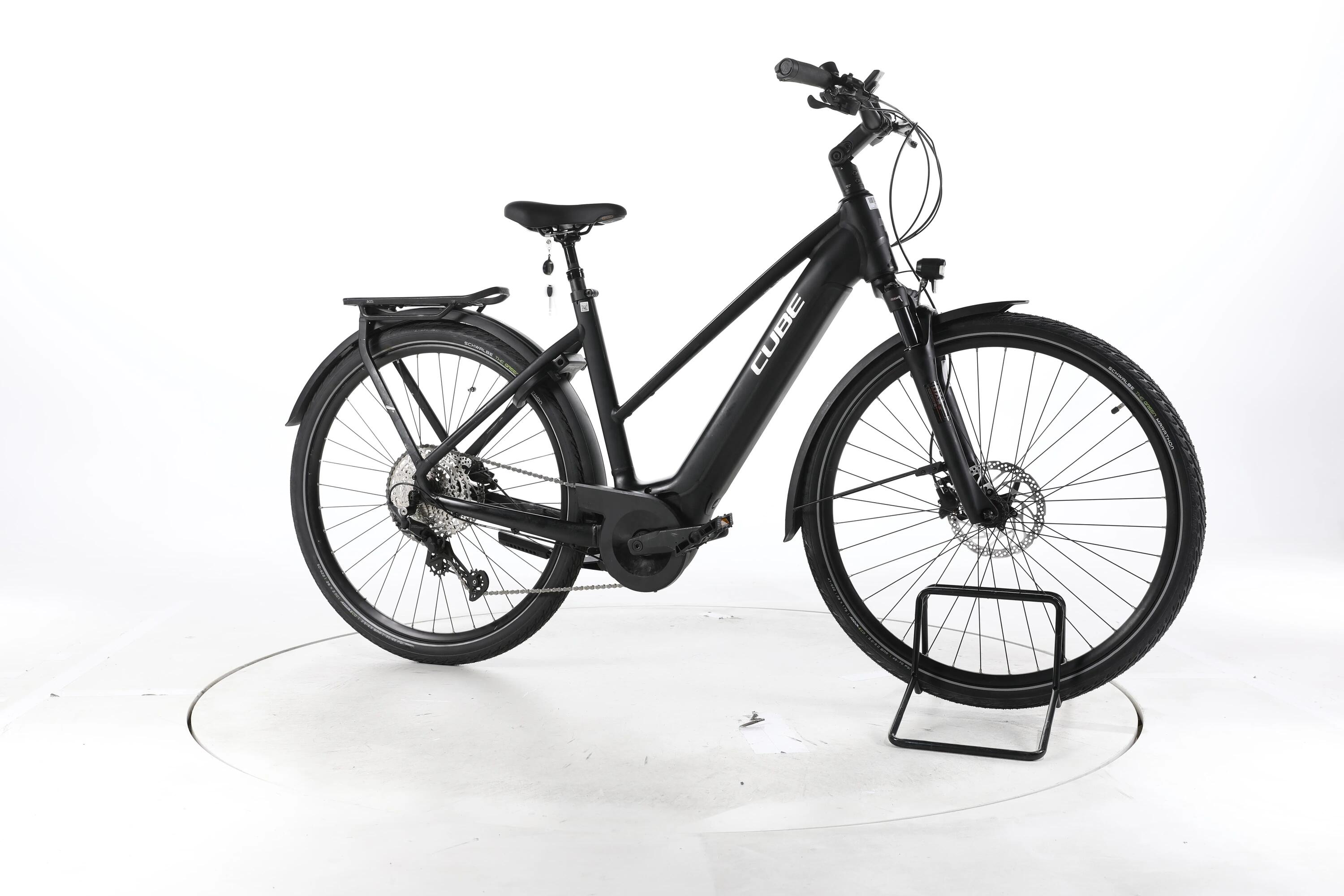 Segunda vida - Cube Touring Hybrid Pro Trekking E-Bike - Em muito bom estado. 2/7