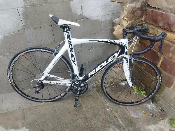Entre Particuliers - Vélo route 2/4