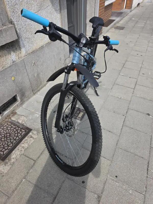 Tussen Particulieren - Fiets MOUNTAINBIKE EXPL 500 BLAUW 29" 6/7