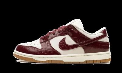 Nike Dunk Low LX Dark Team Red Croc (Donna)