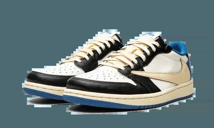 Baskets - Lifestyle - Air Jordan 1 Low - Sail/Black 2/4