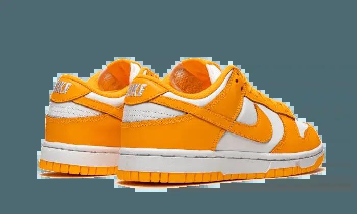 Chaussures - Lifestyle - Unisexe - Basses, imprimées - Dunk Low Laser Orange 3/4
