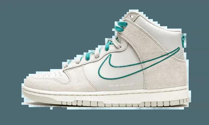 NIKE picture