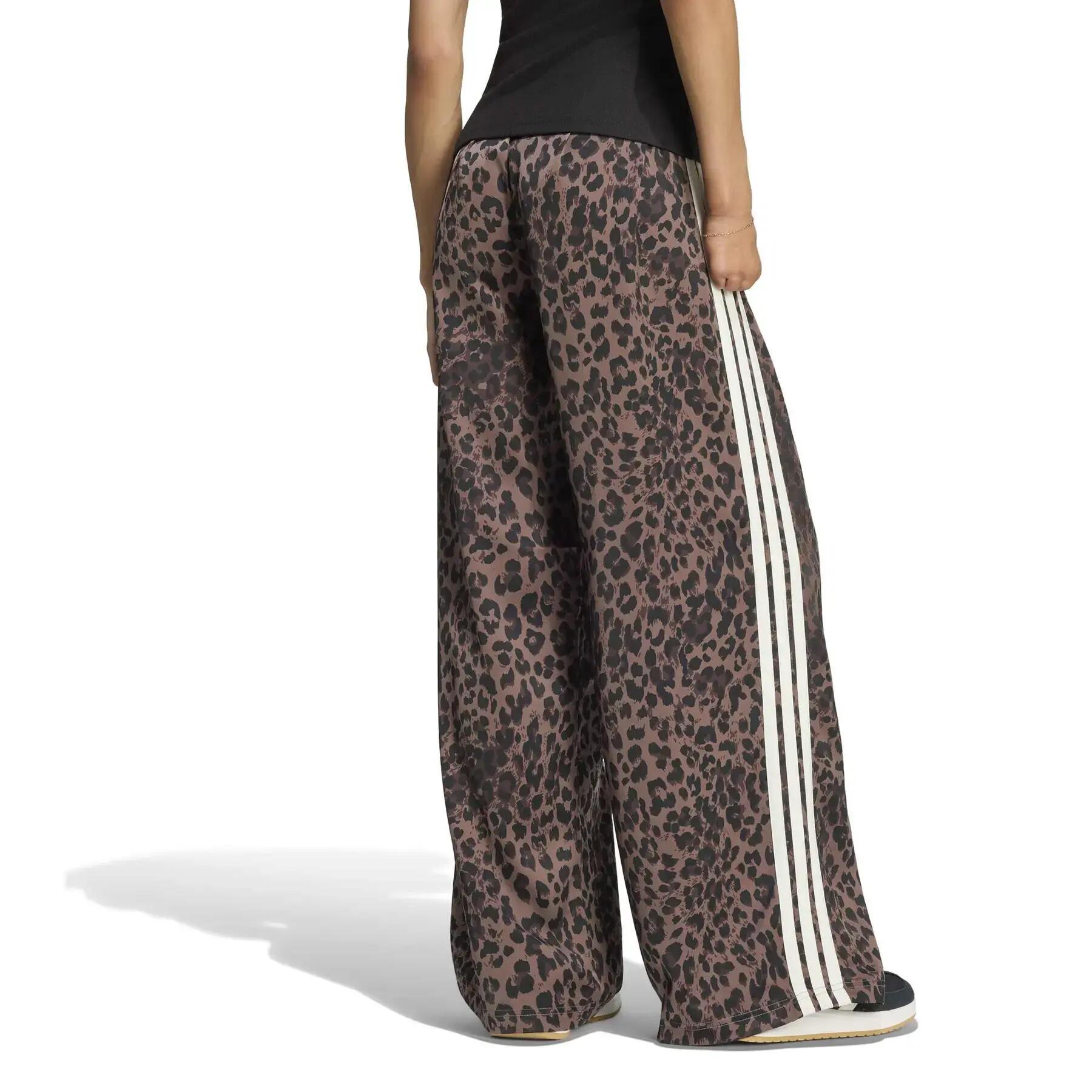 Vrouwelijke brede joggingbroek adidas 4/6