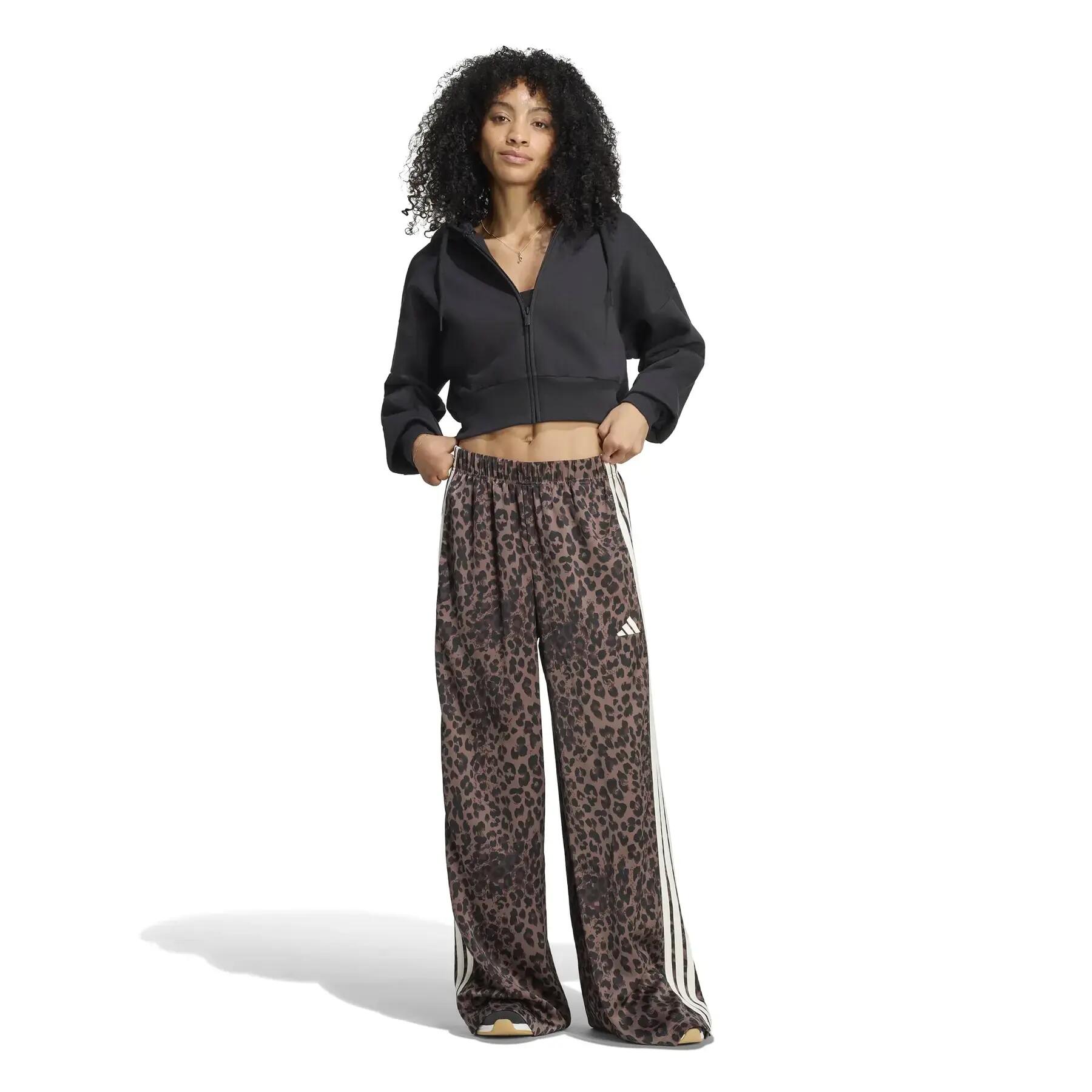 Vrouwelijke brede joggingbroek adidas 2/6
