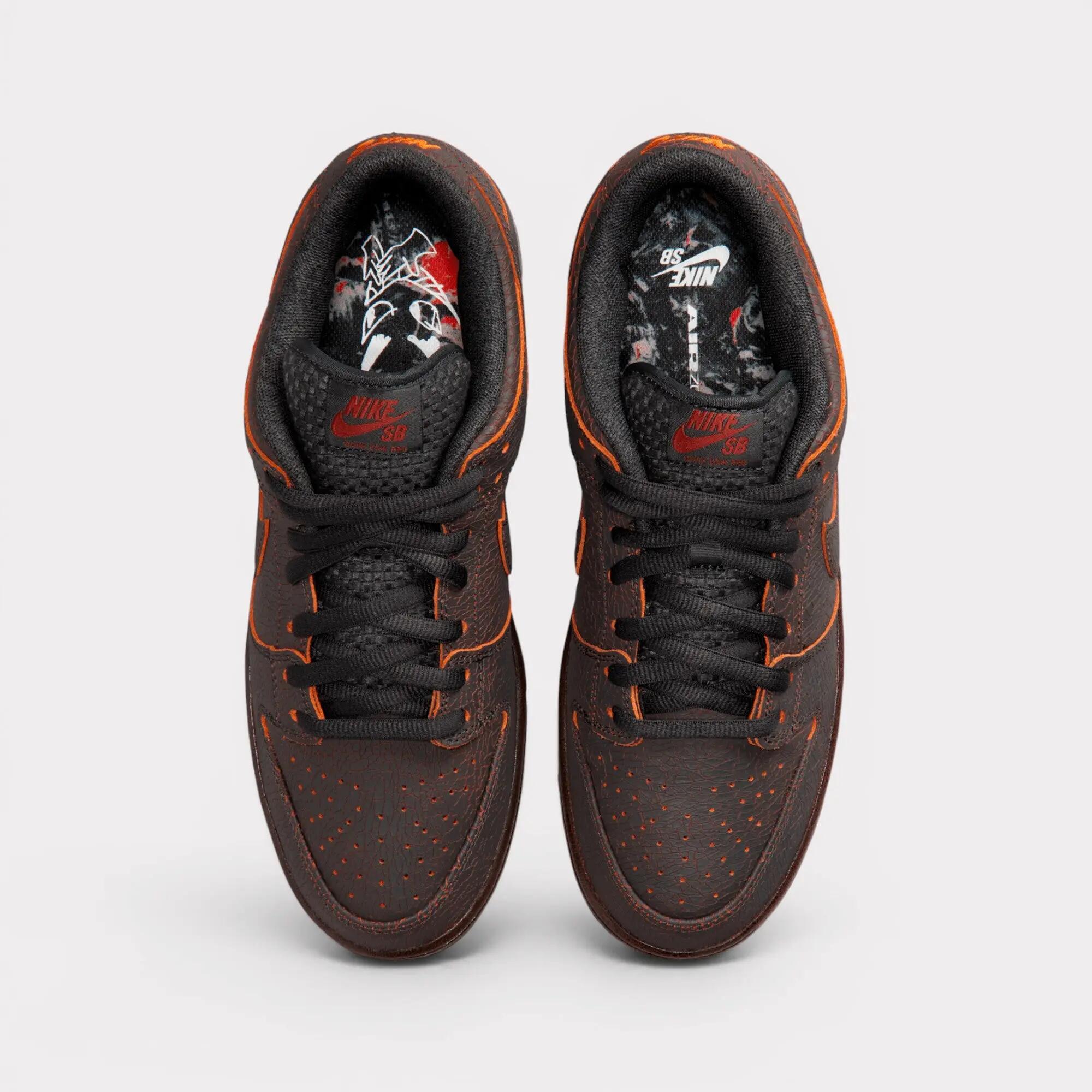 Nike Dunk SB Low Krampus 5/7
