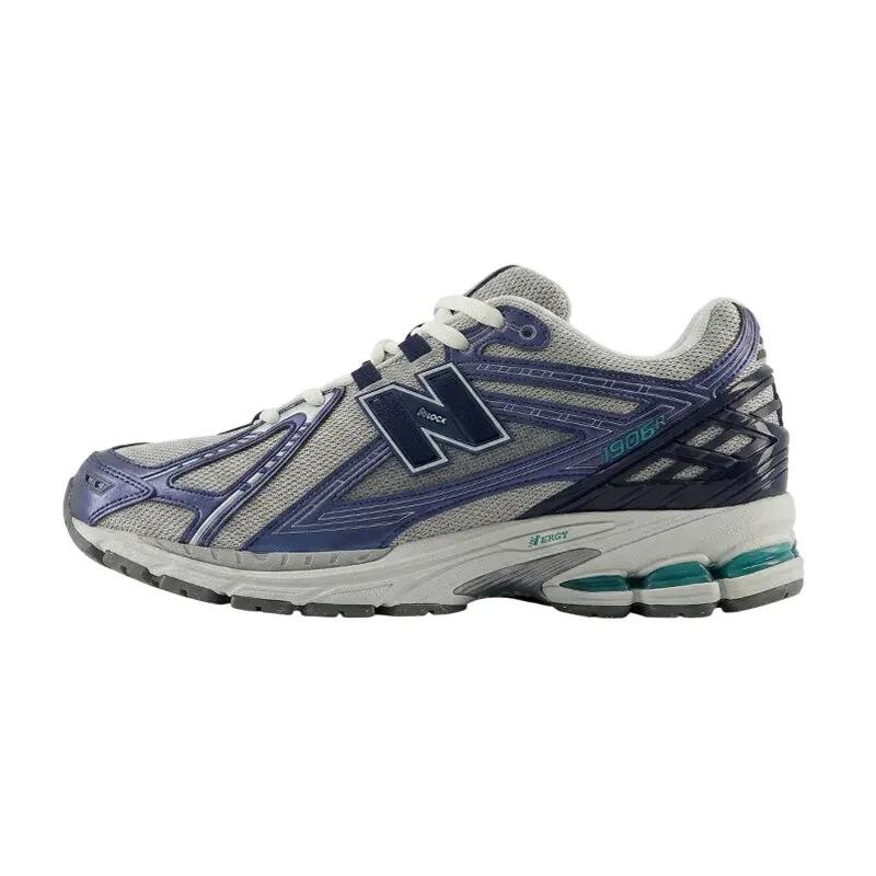 NEW BALANCE picture