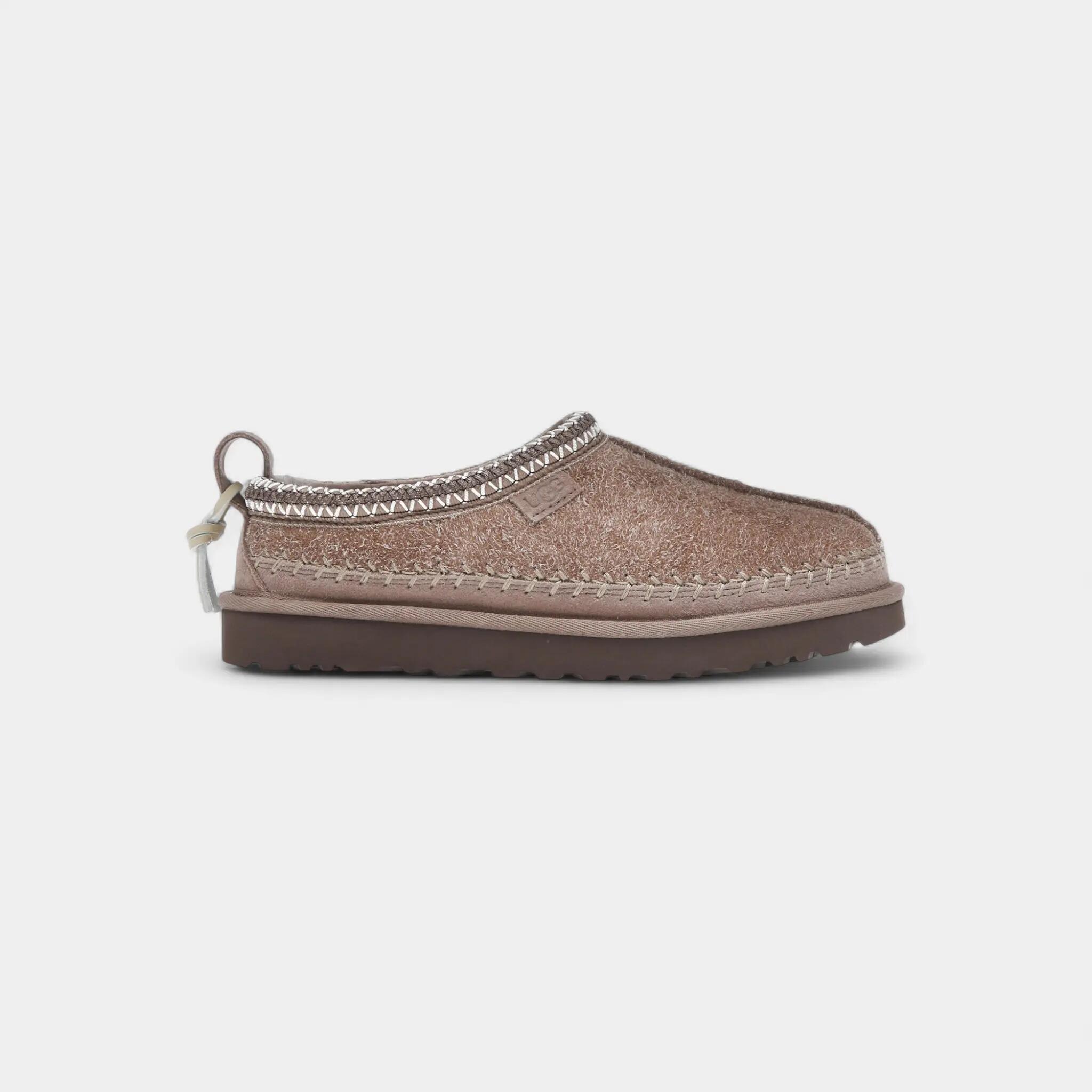 UGG Tasman Biarritz Slipper Rocky Oak (Women's) 1/5