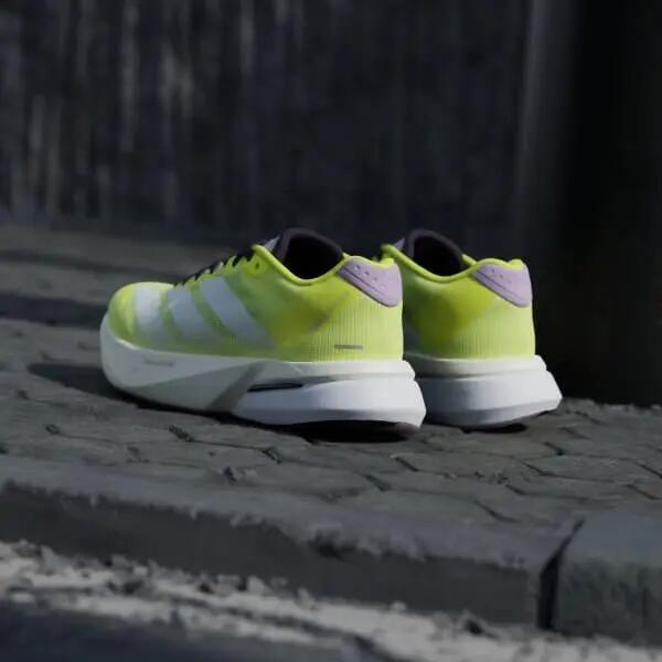 Laufschuhe Adidas Modell JP9246 für frauen 5/6