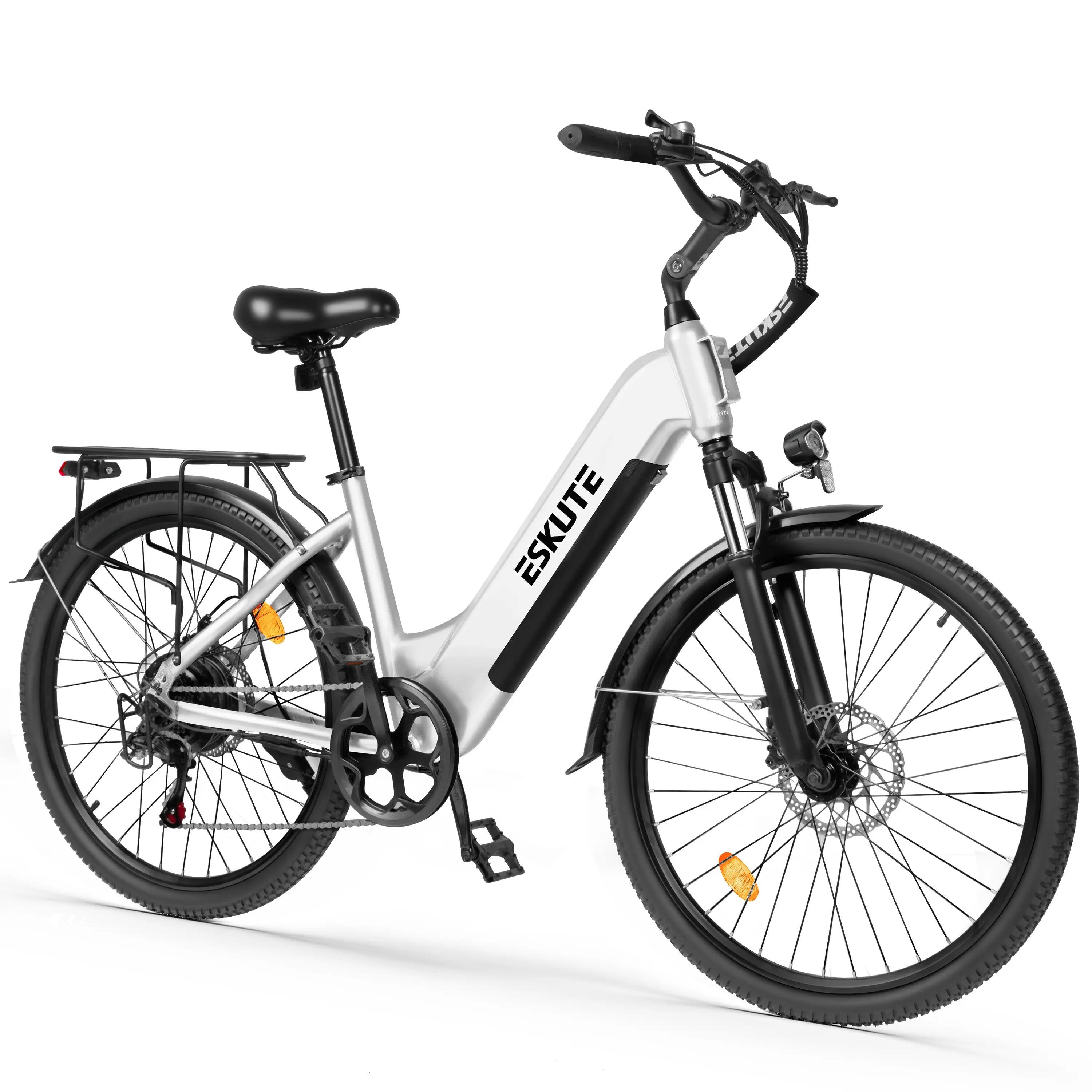 Vélo électrique C202 26", moteur 250W, batterie amovible 48V 17,5Ah, 7 vitesses 3/4