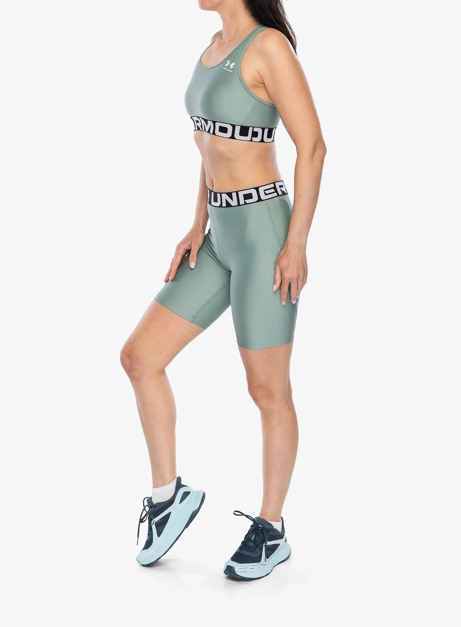 Shorts femininos Under Armour HG Authentics 8in 7/7