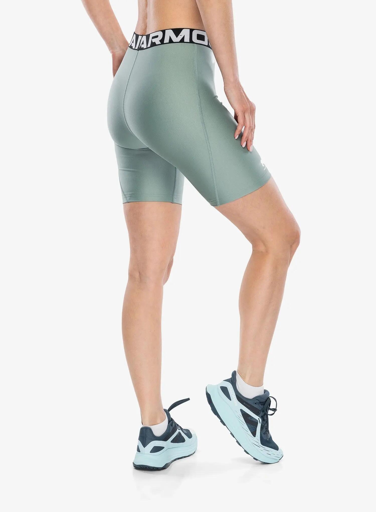 Shorts femininos Under Armour HG Authentics 8in 4/7