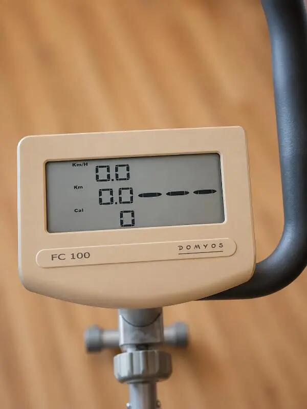 Tussen Particulieren - Domyos FC 100 hometrainer 2/4